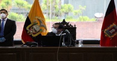 Tribunal de Ecuador aprovecha la pandemia y condena a Correa a 8 años de prisión y 25 de inhabilitación política