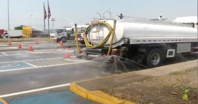 Misión Venezuela Bella | Más de 20 mil litros de hipoclorito se aplicaron en peaje de Guacara