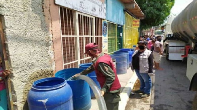 Despliegue cívico-militar distribuye agua en Aragua para derrotar el bloqueo imperial