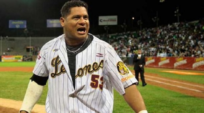 Bob Abreu manifestó interés en comprar a Leones del Caracas