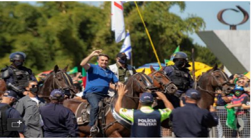 Brasil supera los 500.000 casos confirmados de coronavirus y suma 29.314 fallecidos mientras Bolsonaro pasea a caballo