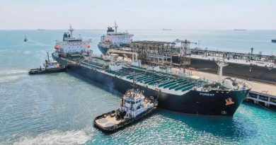 Arriba al país el segundo buque iraní “Forest” al complejo refinador Paraguaná en Falcón