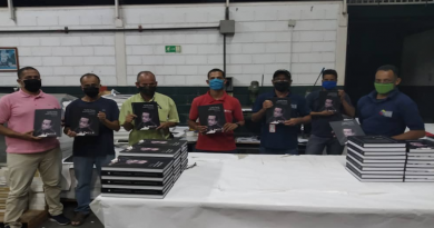 Imprenta de la Cultura exhibe títulos impresos por centenario de Aquiles Nazoa