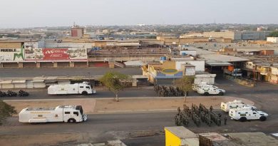 Avanza proceso de desinfección sanitaria en el mercado Las Pulgas Maracaibo
