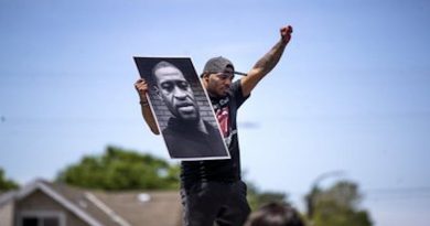 Declaran toque de queda en Minneapolis tras protestas por asesinato de George Floyd