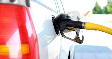 Luís Britto García: Aumento de la gasolina representa una luz para los venezolanos