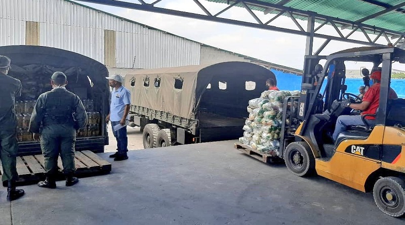 Distribuyen alimentos en Lara gracias a la unión cívico militar policial