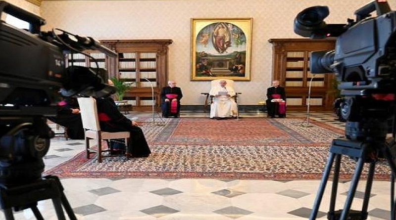 El Papa Francisco instó a una cooperación científica internacional para buscar una vacuna contra la Covid-19 y que está disponible para todos los países.