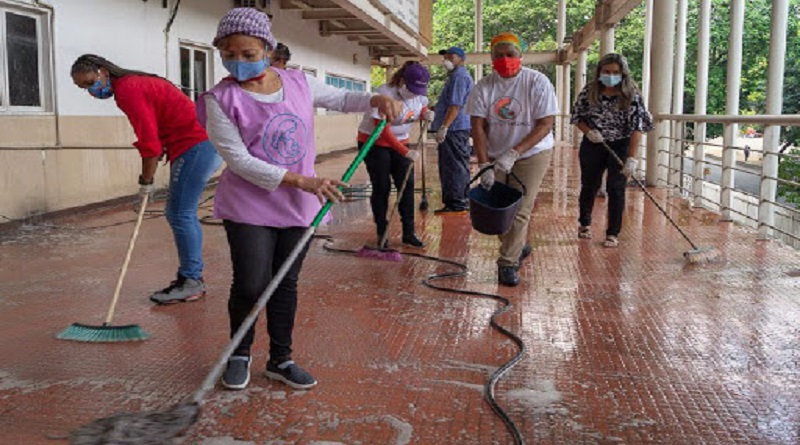 Plan de desinfección atendió instalaciones del Materno Hugo Chávez en El Valle