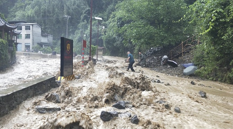 Para este fin de semana China activa alerta azul por tormentas