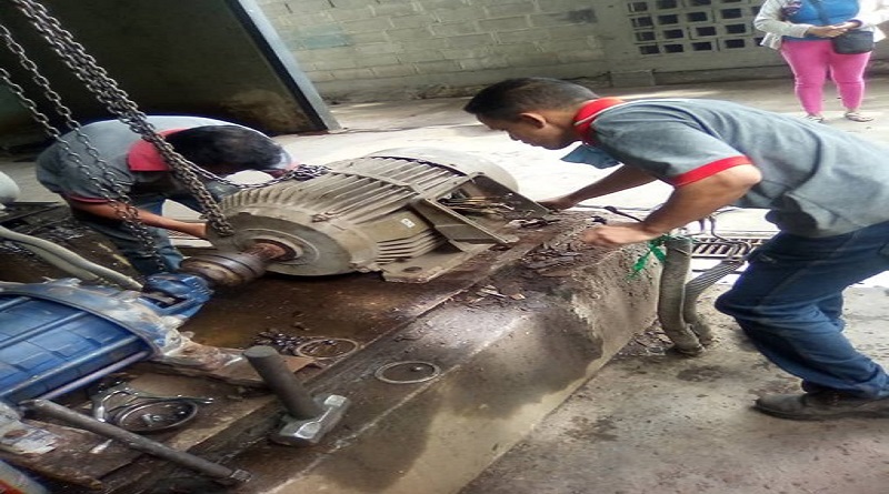 Hidrocapital instala motor de bombeo en estación Majada Las Nieves en Caricuao
