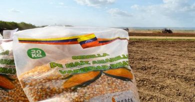Entregan insumos a 5 mil 400 campesinos de Tiznado en el estado Guárico