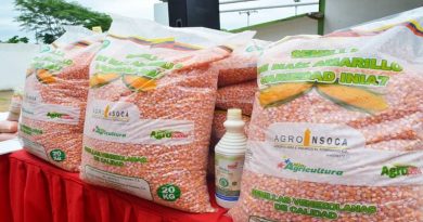 Entregan insumos agrícolas para cultivo de maíz en el estado Guárico