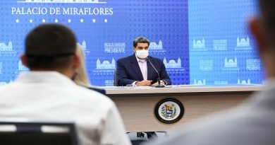Presidente Maduro pide perfeccionar estrategias en esta nueva etapa económica, social y comercial del país