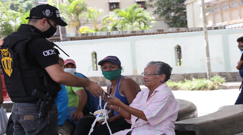 Cuerpos de seguridad supervisan resguardo en casa consciente y familiar en Caricuao