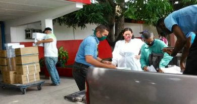 Entrega insumos médicos al Hospital José Vasallo Cortés de Trujillo