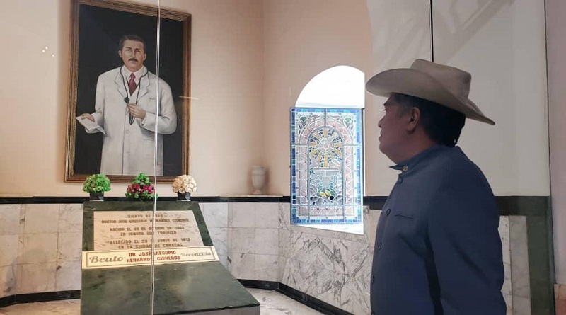 Coplero de Oro de Venezuela, Cristóbal Jiménez, dedica nuevo tema musical al Dr. José Gregorio Hernández