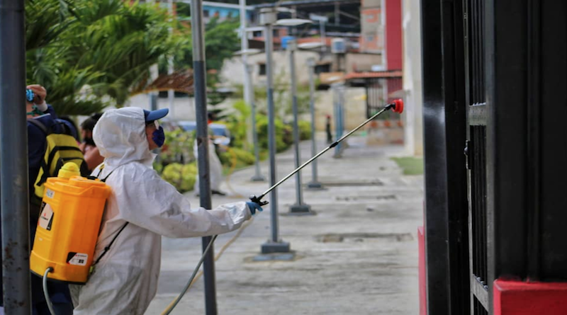 Mil 600 equipos de desinfección están desplegados en Caracas para frenar la Covid-19