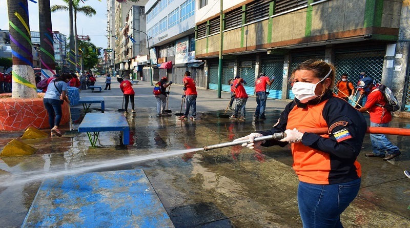 Refuerzan jornadas de desinfección de espacios públicos en municipio Guaicaipuro de Miranda