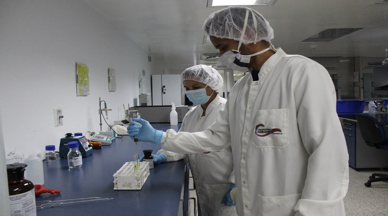 Laboratorios Miranda produce alcohol isopropílico y etílico como instrumento de saneamiento para evitar propagación de Covid-19