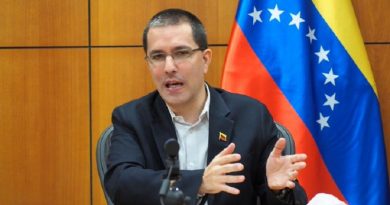 Canciller venezolano rechaza declaración de homóloga sueca que respalda acciones golpistas de Guaidó