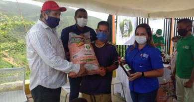 Entregan 50 hectáreas de semilla a productores de La Guaira mediante el Plan de Siembra Invierno 2020