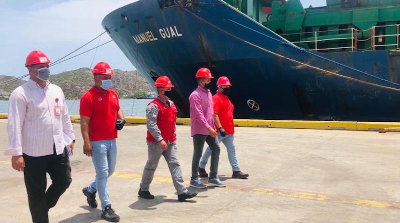 Buque de Venavega arriba al estado Anzoátegui con mil 200 toneladas métricas de alimentos