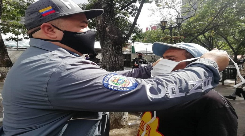 Funcionarios del FAES se despliegan en fase de la cuarentena parcial y vigilada en el centro de Caracas
