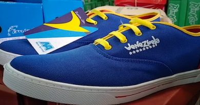 Gobierno Nacional entregó 12.900 pares de zapatos del Plan Z a promotoras de Parto Humanizado en Caracas
