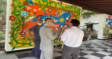 Está casi listo mural del pintor Felipe García en honor a Aquiles Nazoa en La Casona Cultural