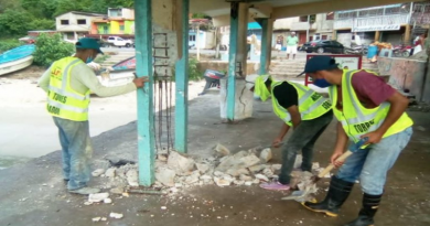 Gobierno de Aragua repara muelle de bahía de Cata en municipio Costa de Oro