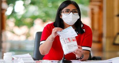 Gobierno venezolano garantiza tratamientos totalmente gratuitos a pacientes con COVID-19