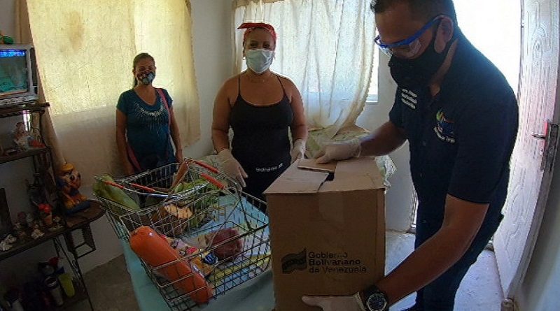 Un total de 436 familias son atendidas con proteínas animal casa por casa en La Guaira