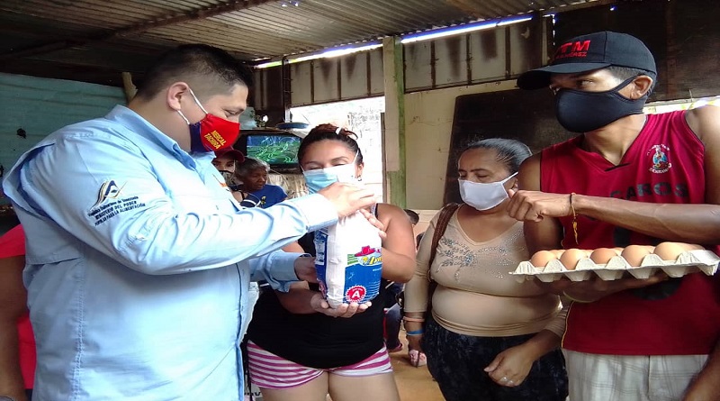 Mercal distribuyó 13 toneladas de rubros proteicos en Bases de Misiones Socialistas en Táchira