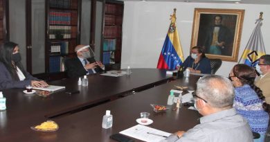 Vicepresidente designado por el TSJ se incorporó a la Junta Directiva del CNE