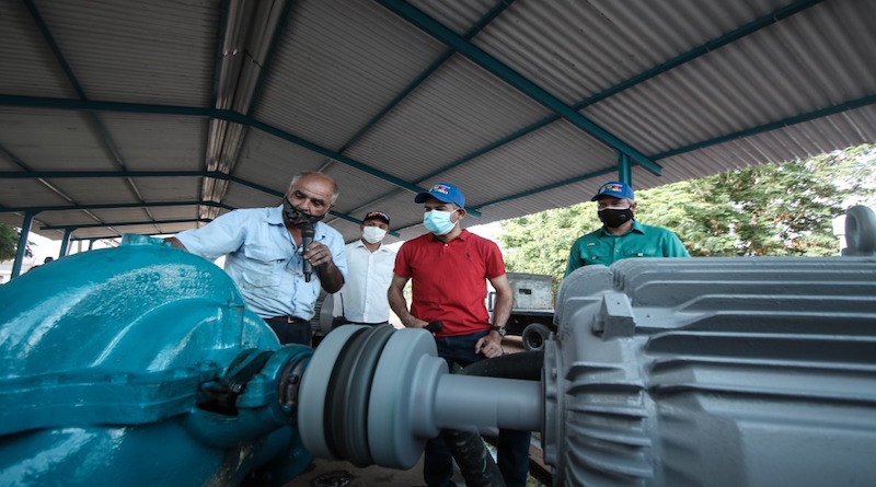 Comenzó a llegar el agua en las parroquias Cristo de Aranza y Manuel Dagnino de Maracaibo