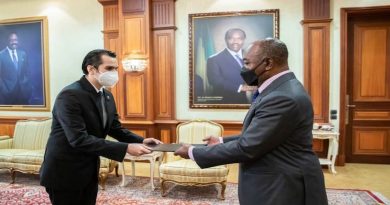 Presidente de Gabón recibe cartas credenciales del embajador de Venezuela Nelson Ortega Bonilla