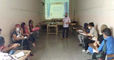 Formación de promotores Colmenita Bolivariana