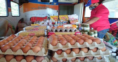 Mercal abastece con "La Bogega va a tu casa" a sectores de El Junquito y San Juan en Caracas