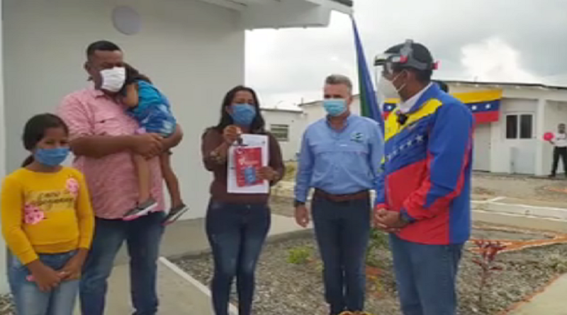 Veinte nuevas familias de Portuguesa reciben sus viviendas dignas