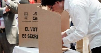 Tribunal Contencioso Electoral de Ecuador levanta suspensión de movimiento político correísta