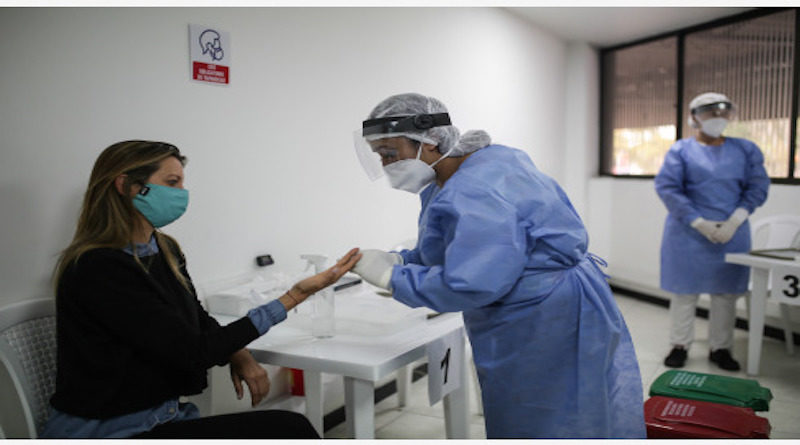 Colombia reporta 641.574 casos de COVID-19 y 20.618 muertes