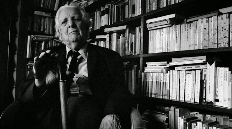 Hasta el 31 de octubre se recibirán obras para el Premio de Poesía Fernando Paz Castillo
