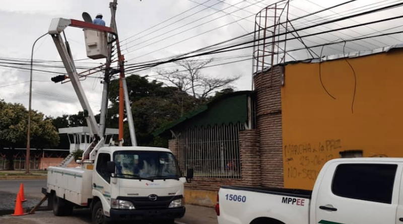 Fortalecen Plan de Mejoramiento de Alumbrado Público en capital del estado Barinas