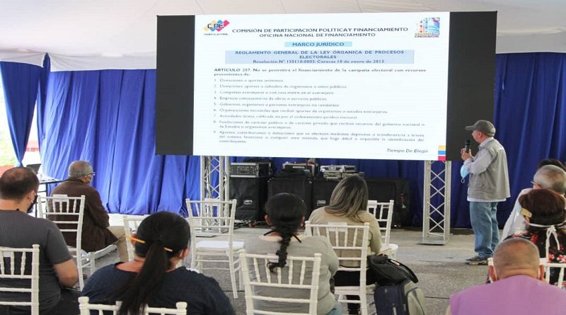 CNE dictó Taller de Información Financiera Electoral de cara a las elecciones parlamentarias del 6D