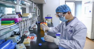 Aprueban ensayos clínicos de vacuna nasal en aerosol desarrollada por China contra COVID-19