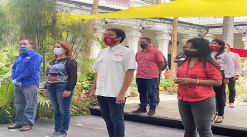 Los 26 candidatos y candidatas a la AN de la unidad revolucionaria en Caracas se comprometen a poner al Parlamento al servicio del pueblo