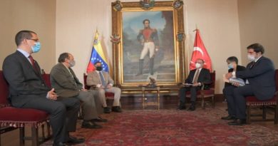 Turquía recibe informe “La Verdad de Venezuela contra la Infamia”