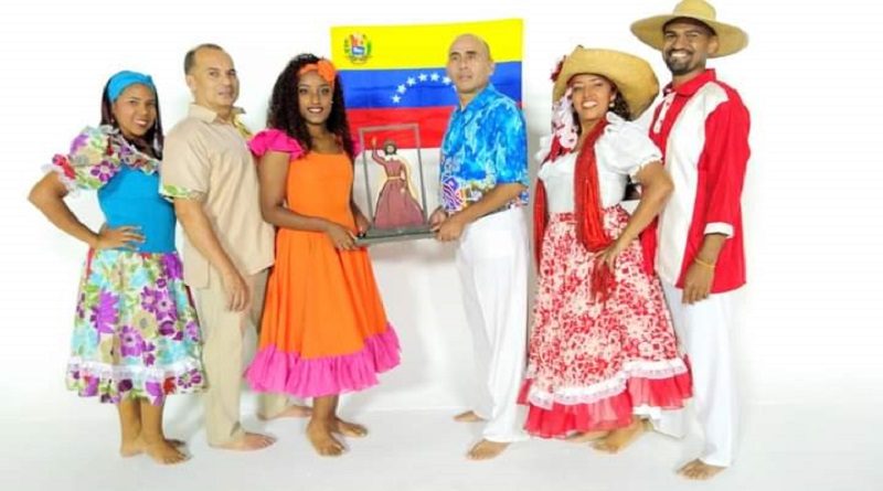 Tradiciones de Venezuela llevaron el tambor en homenaje a San Juan Batista a "Sesiones Cendis"