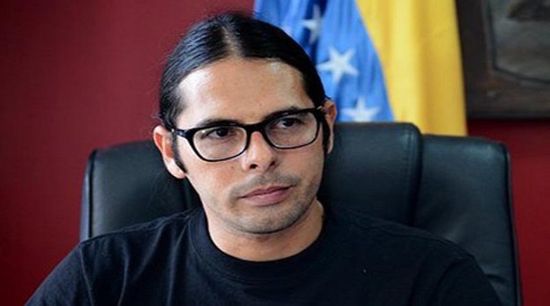 Ministro de Comunicación denuncia que oligarquía colombiana quiere tapar las verdades de su país agrediendo a otras naciones como Venezuela